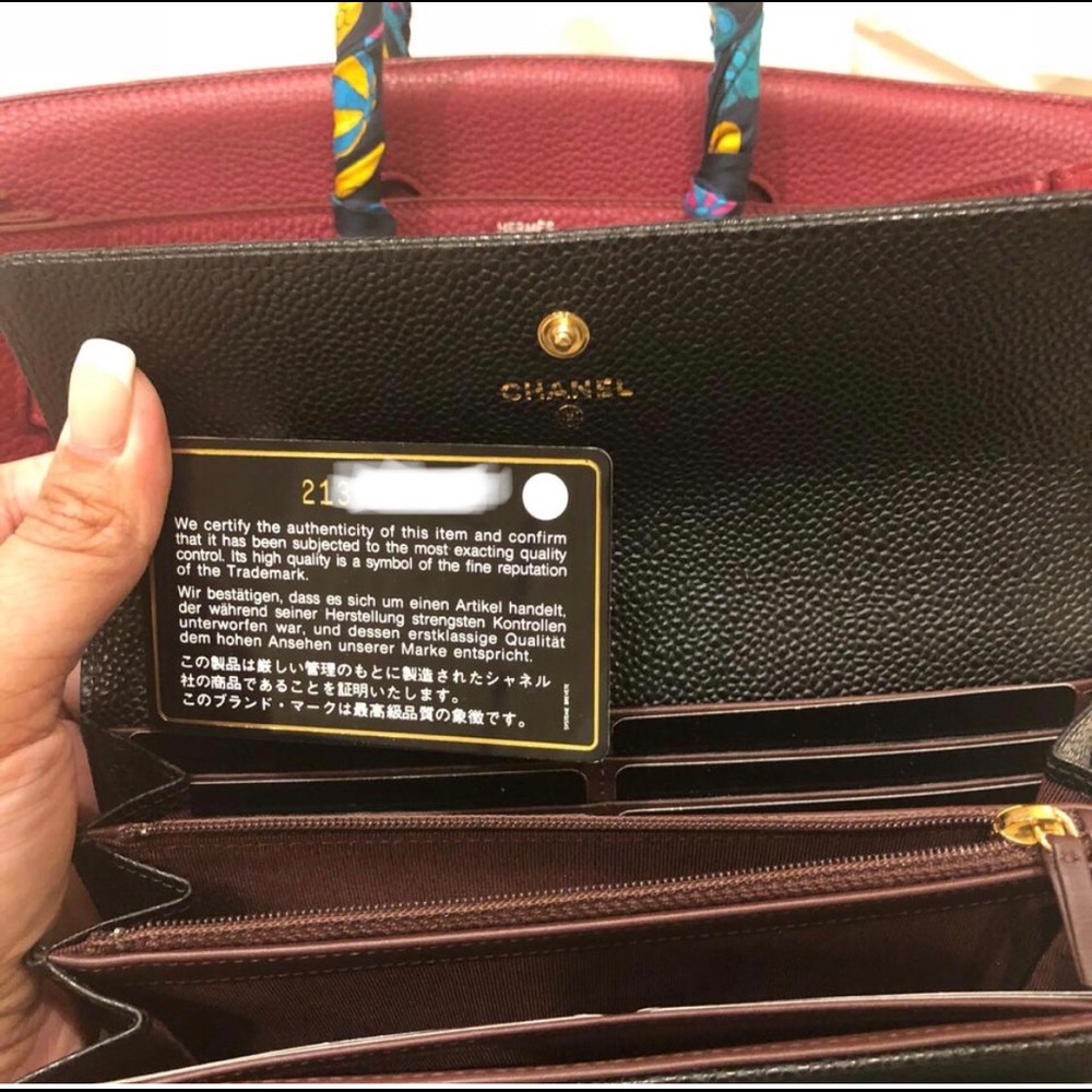 ❌SOLD❌ CHANEL Black Caviar Large Flap Wallet - Picture 6 of 8